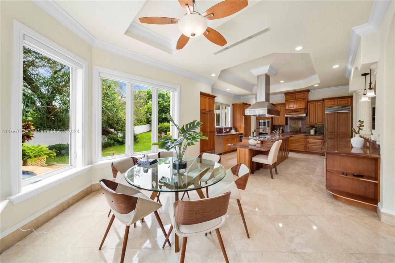 5770 La Luneta Ave, Miami, FL 33155 Photo