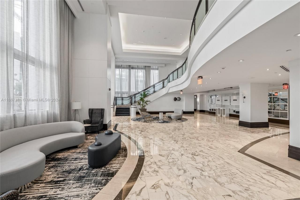 4401 Collins Ave, Unit 1709, Miami Beach, FL 33140 Photo