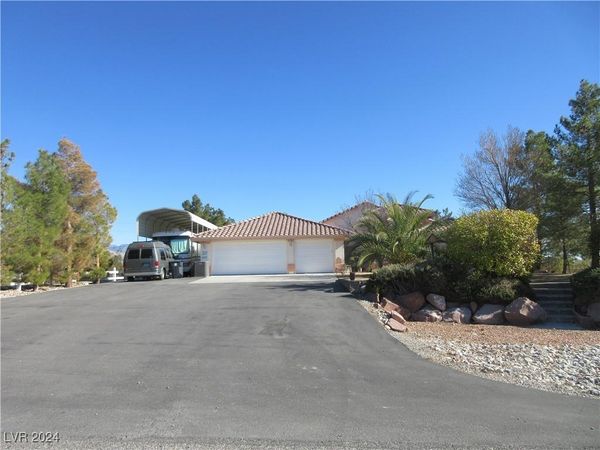 2281 Pampa Avenue, Pahrump, NV 89048