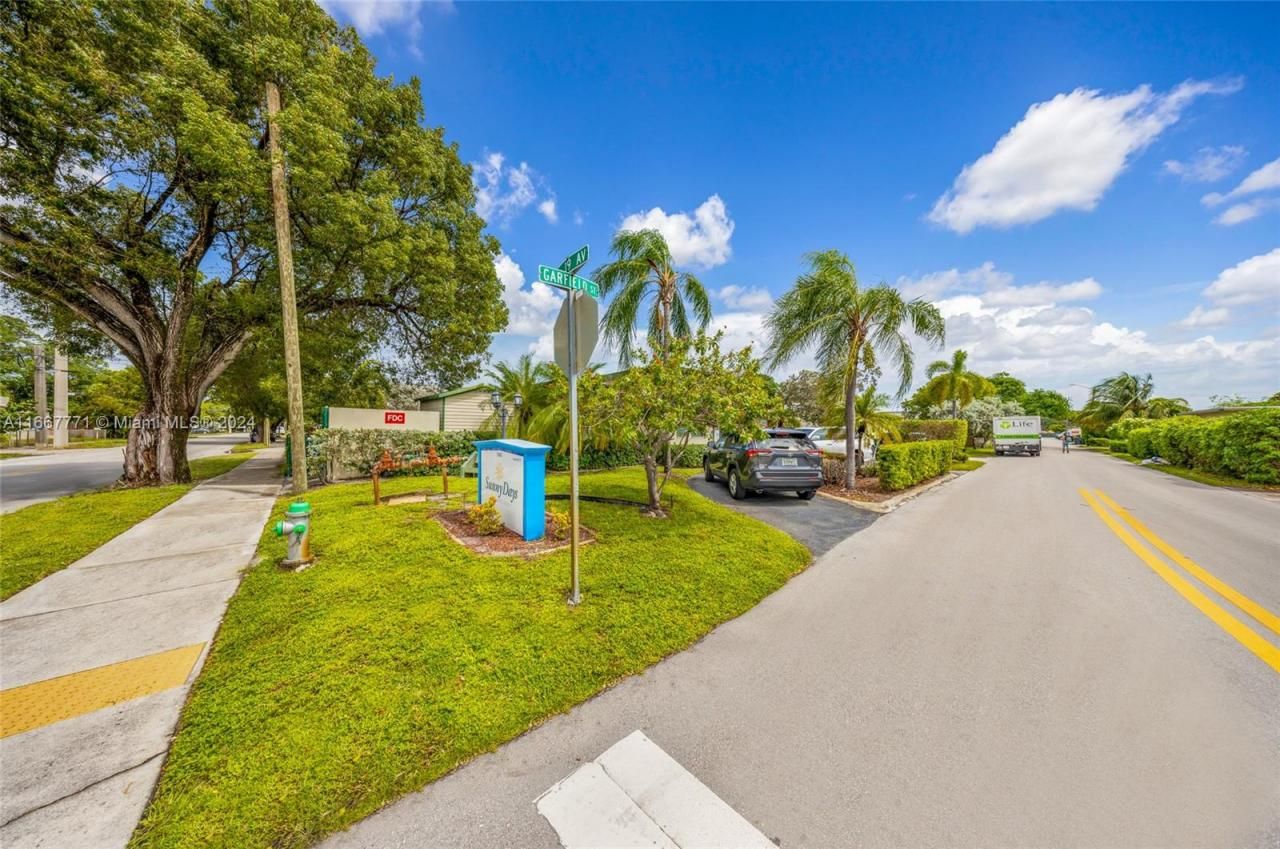 1845 Garfield St, Hollywood, FL 33020 Photo
