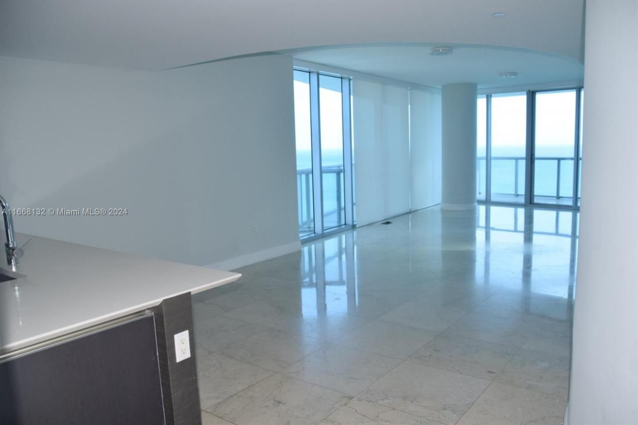 17001 Collins Ave, Unit 3208, Sunny Isles Beach, FL 33160 Photo