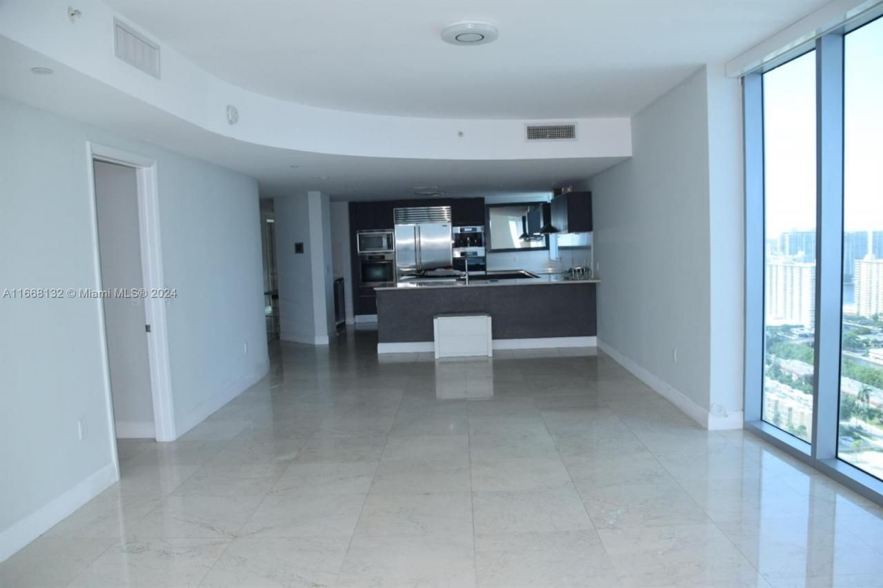 17001 Collins Ave, Unit 3208, Sunny Isles Beach, FL 33160 Photo