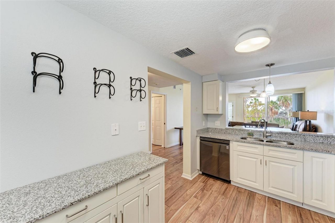 2625 Terra Ceia Bay Boulevard, Unit 205, Palmetto, FL 34221 Photo