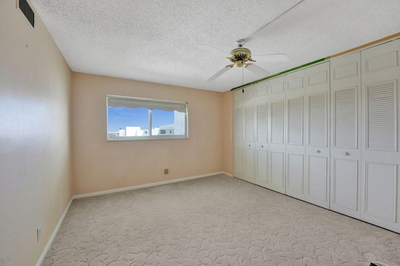 301 Lake Shore Drive, Unit 809, Lake Park, FL 33403 Photo