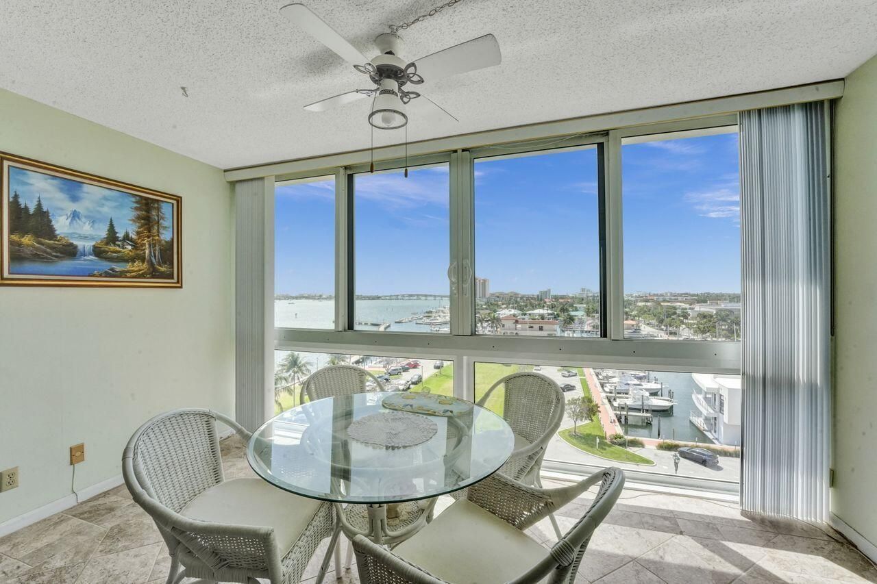 301 Lake Shore Drive, Unit 809, Lake Park, FL 33403 Photo