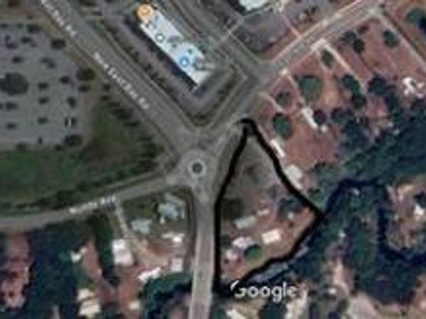 10642 EAST BAY Road, Gibsonton, FL 33534