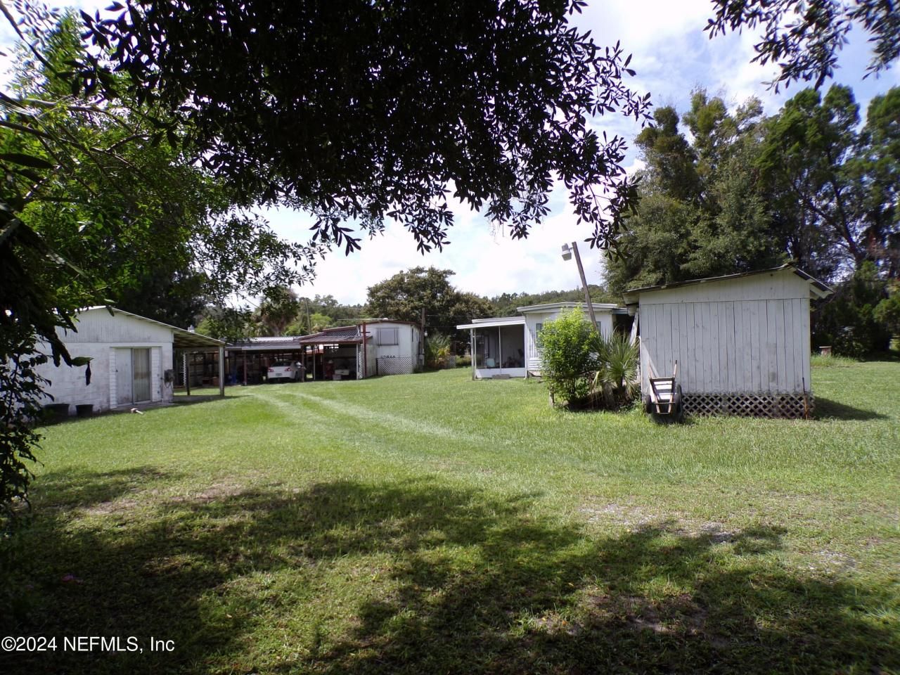 10642 East Bay Road, Gibsonton, FL 33534 Photo