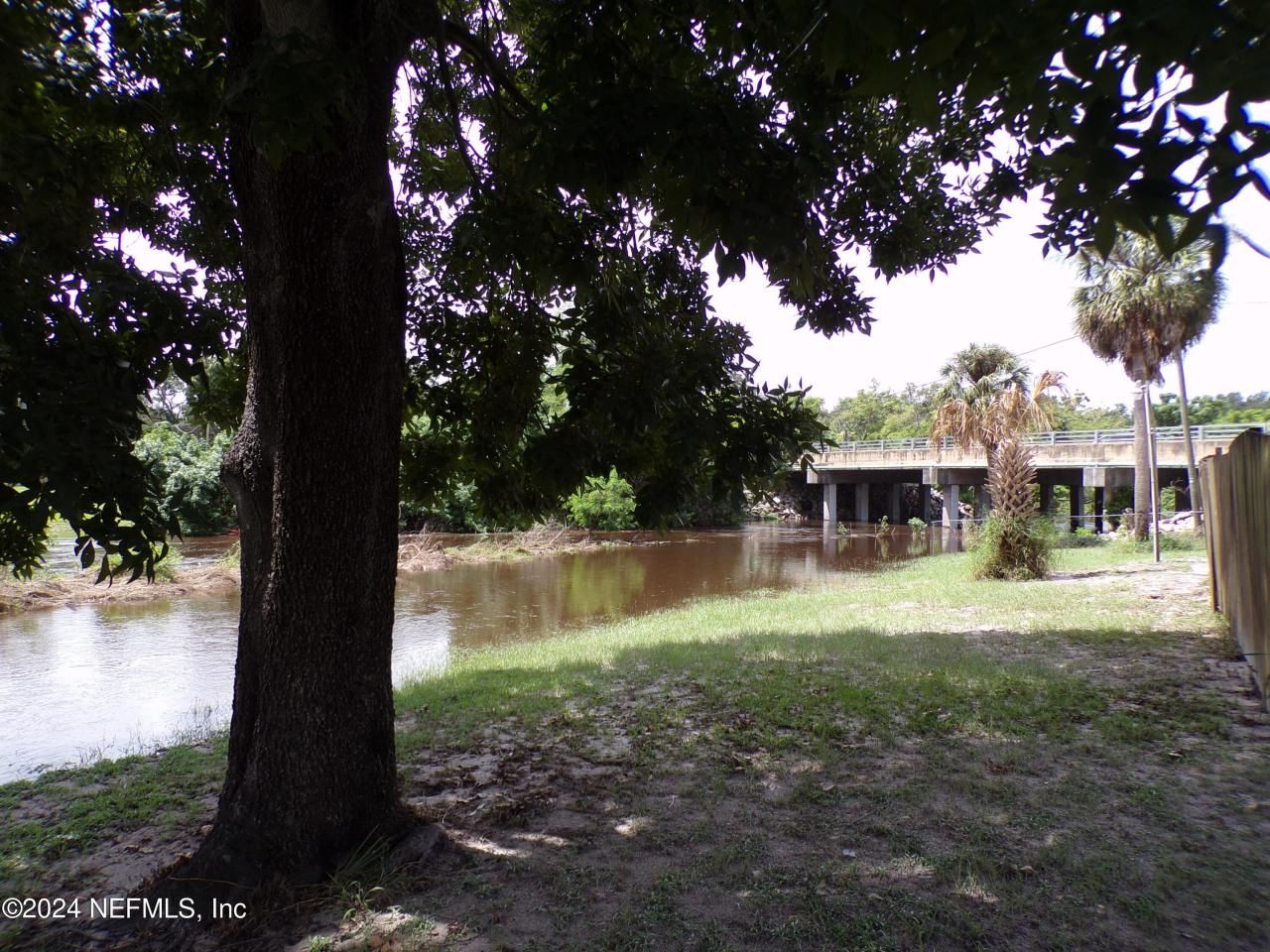 10642 East Bay Road, Gibsonton, FL 33534 Photo