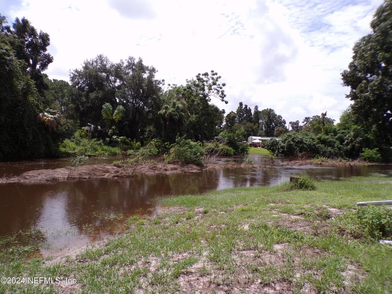 10642 East Bay Road, Gibsonton, FL 33534 Photo