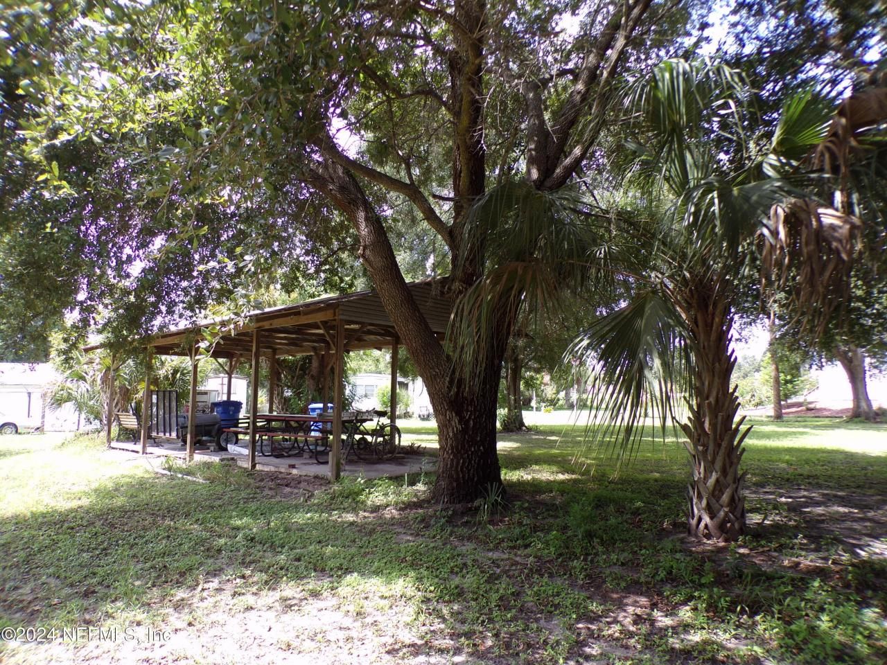 10642 East Bay Road, Gibsonton, FL 33534 Photo