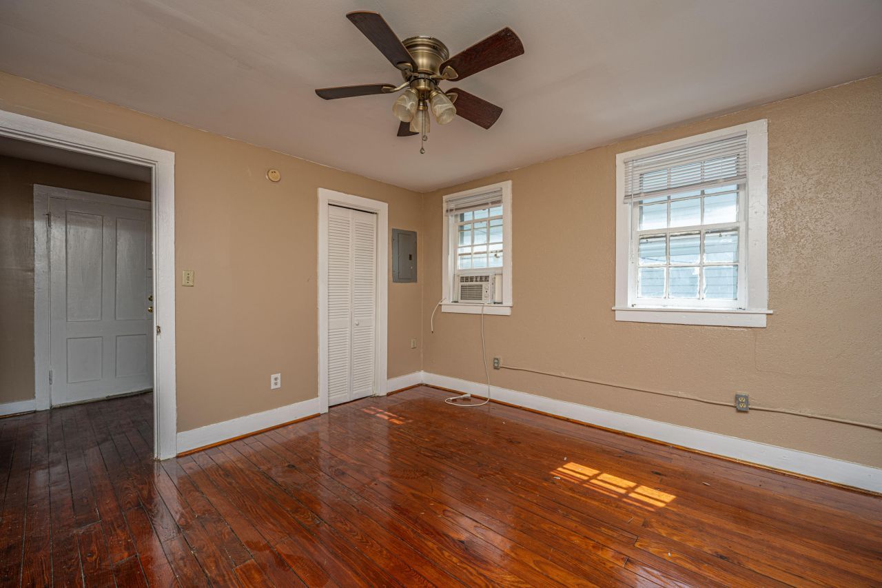 113 America Street Photo 32