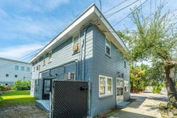 113 America Street photo 4