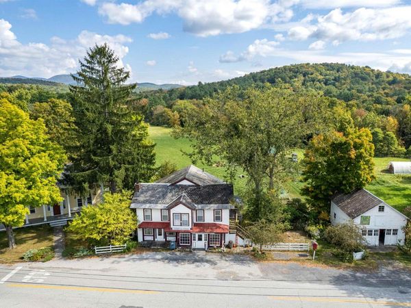 11 On The Green Street, Poultney, VT 06764