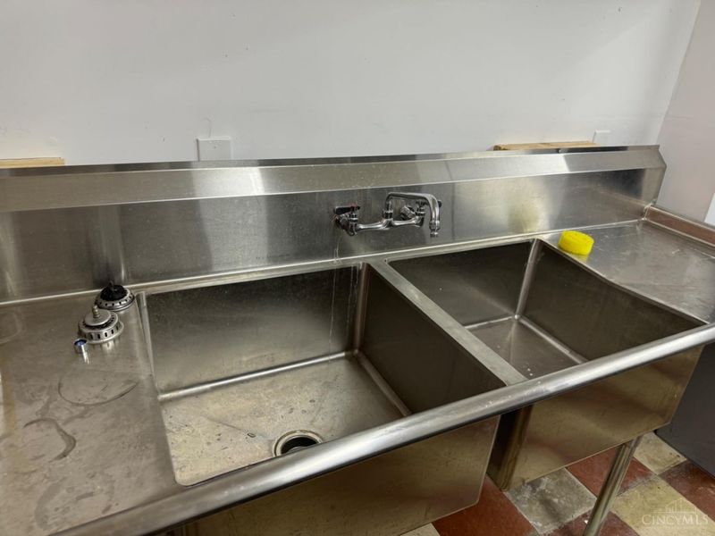 503 Clark Street, Cincinnati, OH 45202 Photo 25