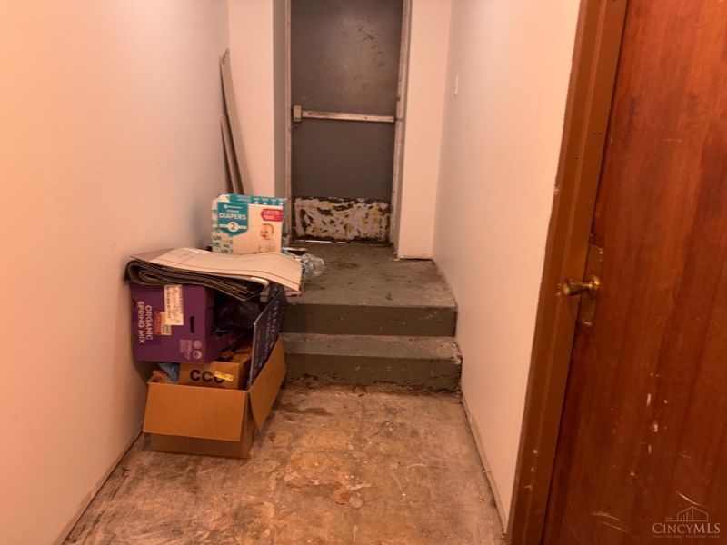 503 Clark Street, Cincinnati, OH 45202 Photo 40