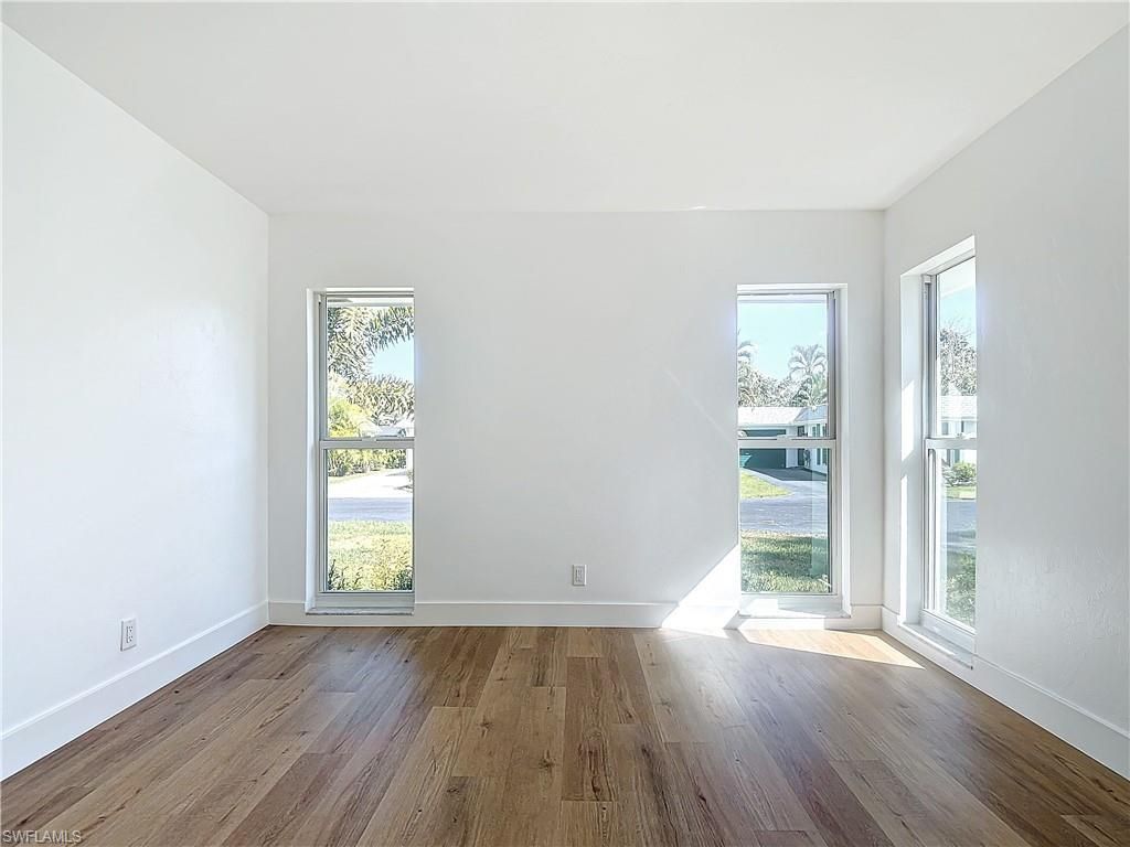 375 Carnaby Ct, Unit 54, Naples, FL 34112 Photo