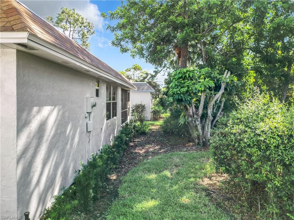 375 Carnaby Ct, Unit 54, Naples, FL 34112 Photo