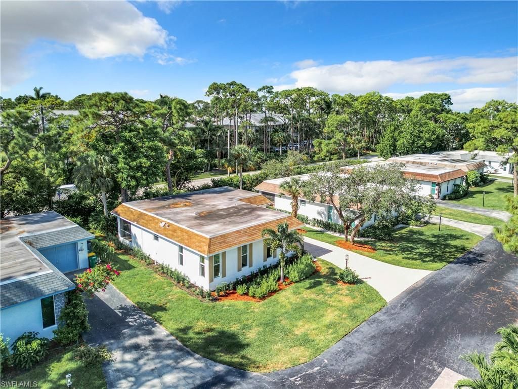 375 Carnaby Ct, Unit 54, Naples, FL 34112 Photo