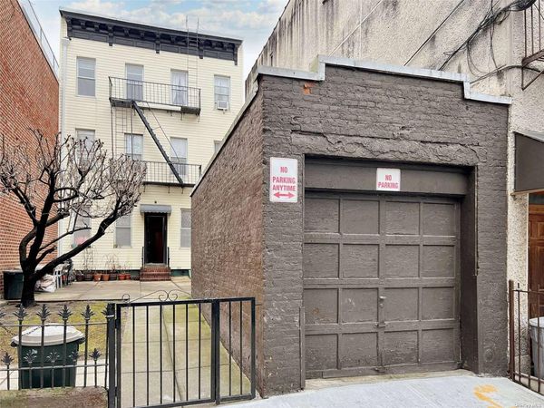 127 N 4th Street, Brooklyn, NY 11249