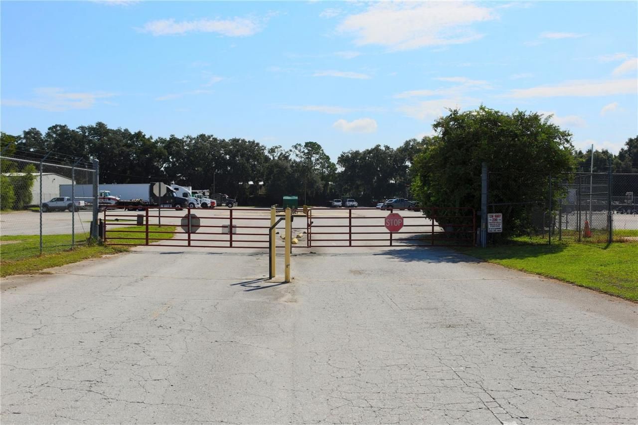 3755 NW 44th Avenue, Ocala, FL 34482 Photo