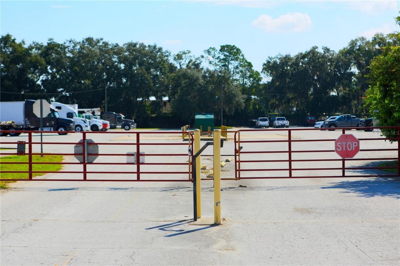 3755 NW 44th Avenue, Ocala, FL 34482 Photo