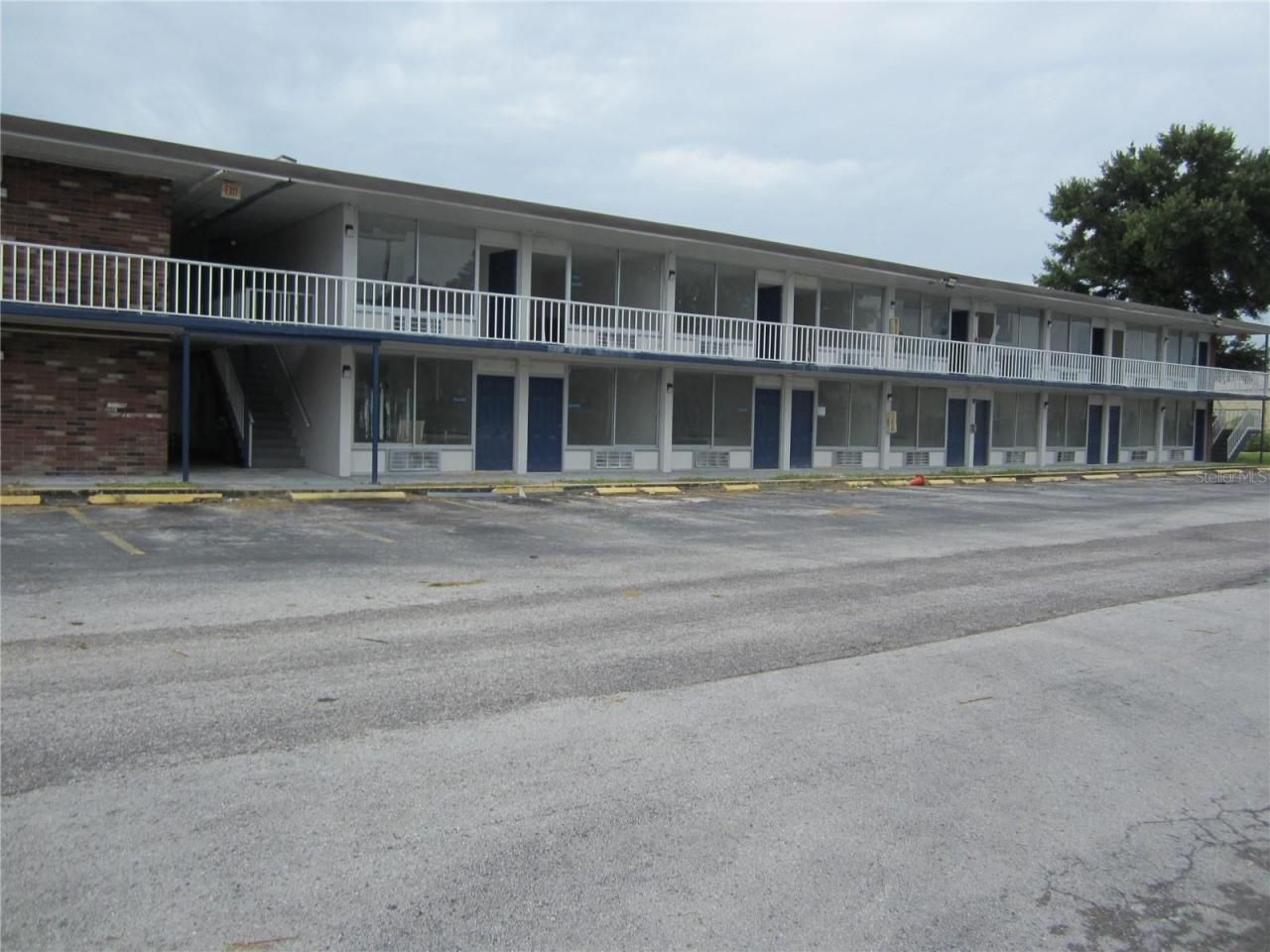 4011 E Columbus Drive, Tampa, FL 33605 Photo