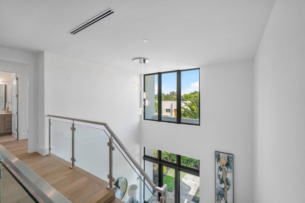 2737 NE 18th Street, Fort Lauderdale, FL 33305 Photo