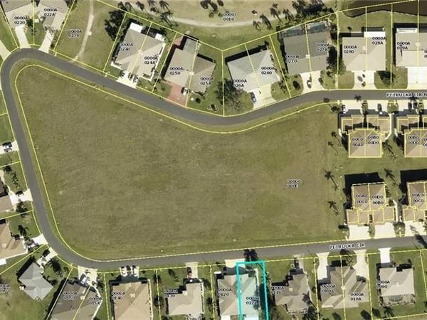 Petrucka CIR, LEHIGH ACRES, FL 33971