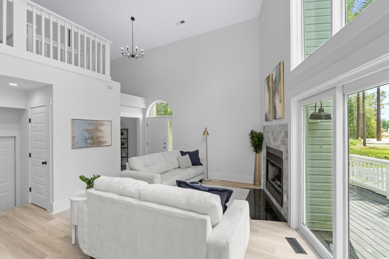 5800 Creekside Dr. Photo 12