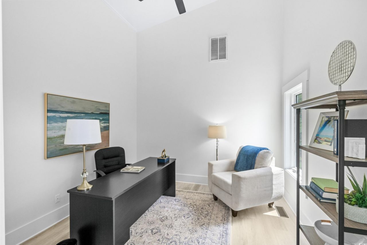 5800 Creekside Dr. Photo 7