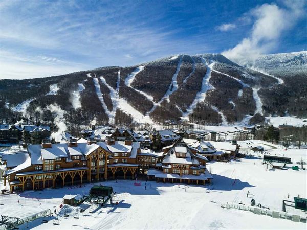 7412 Mountain Road, Unit 408, Stowe, VT 05672