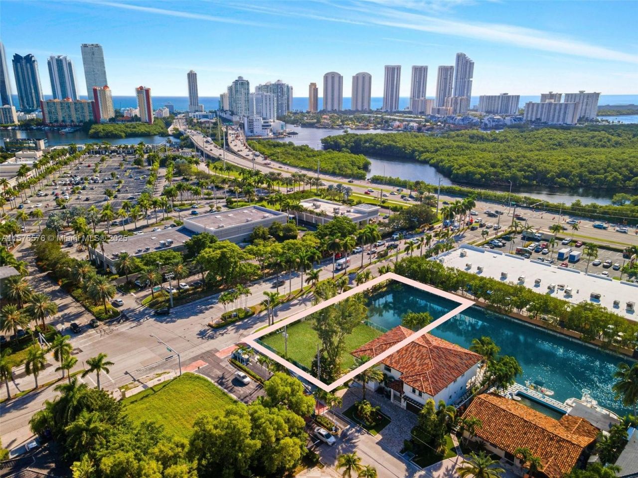 3460 NE 164th St, North Miami Beach, FL 33160 Photo