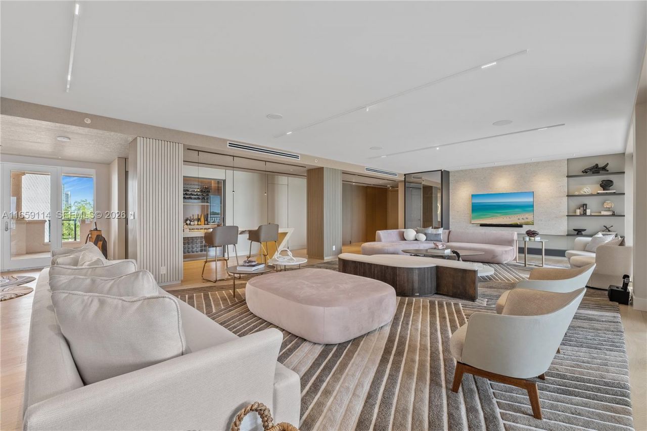5242 Fisher Island Dr, Unit 5242, Miami Beach, FL 33109 Photo