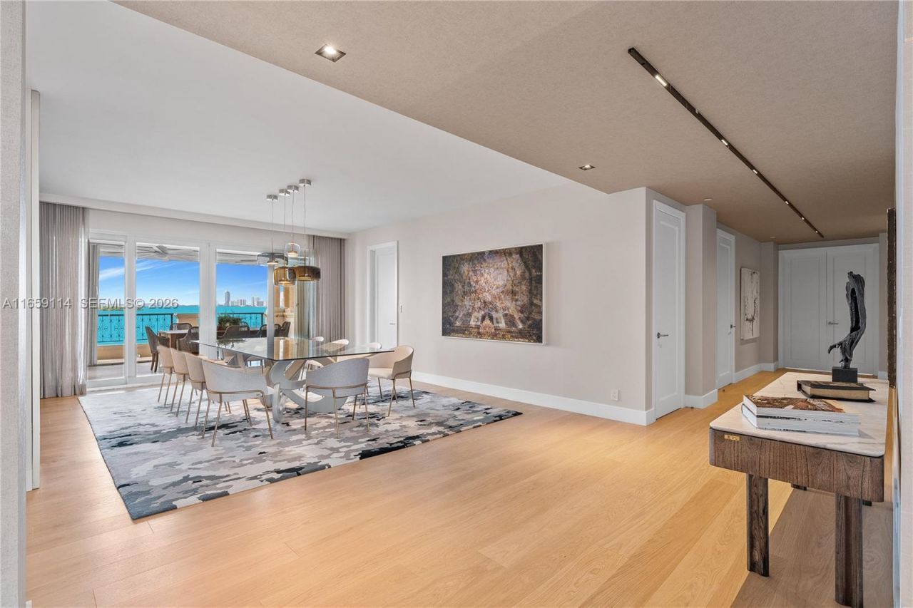 5242 Fisher Island Dr, Unit 5242, Miami Beach, FL 33109 Photo