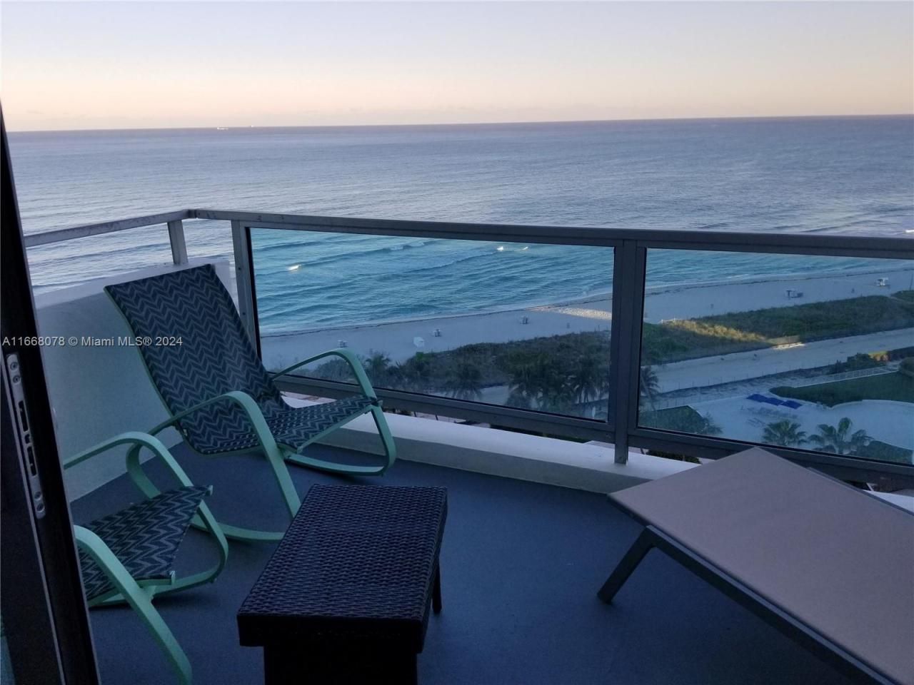 5161 Collins Ave, Unit 1715, Miami Beach, FL 33140 Photo