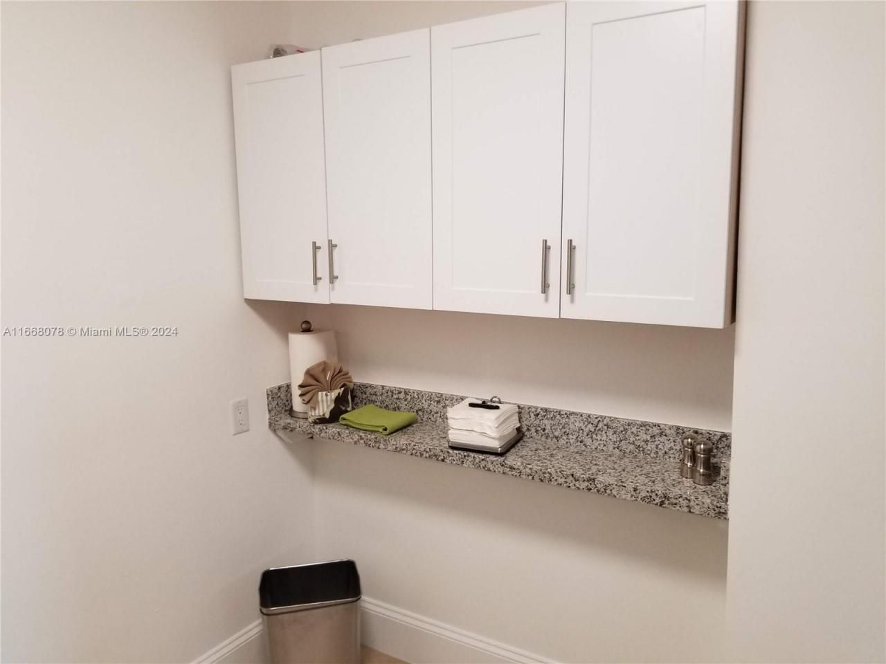 5161 Collins Ave, Unit 1715, Miami Beach, FL 33140 Photo