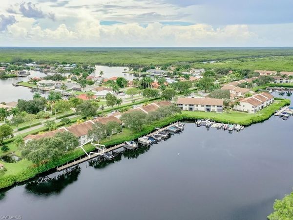242 Newport DR, Unit 504, NAPLES, FL 34114
