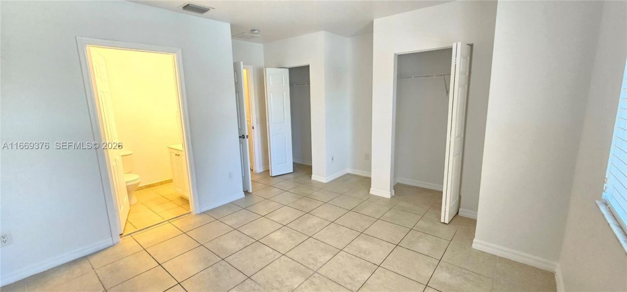 1935 Gardenia Ct, Unit 1935, Riviera Beach, FL 33404 Photo