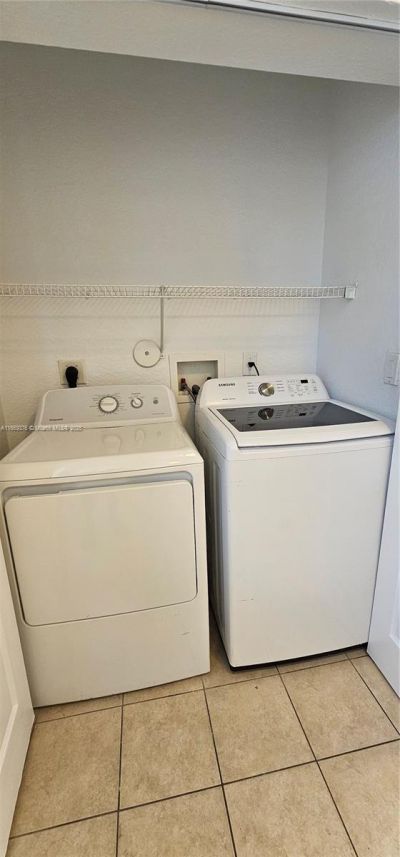 1935 Gardenia Ct, Unit 1935, Riviera Beach, FL 33404 Photo