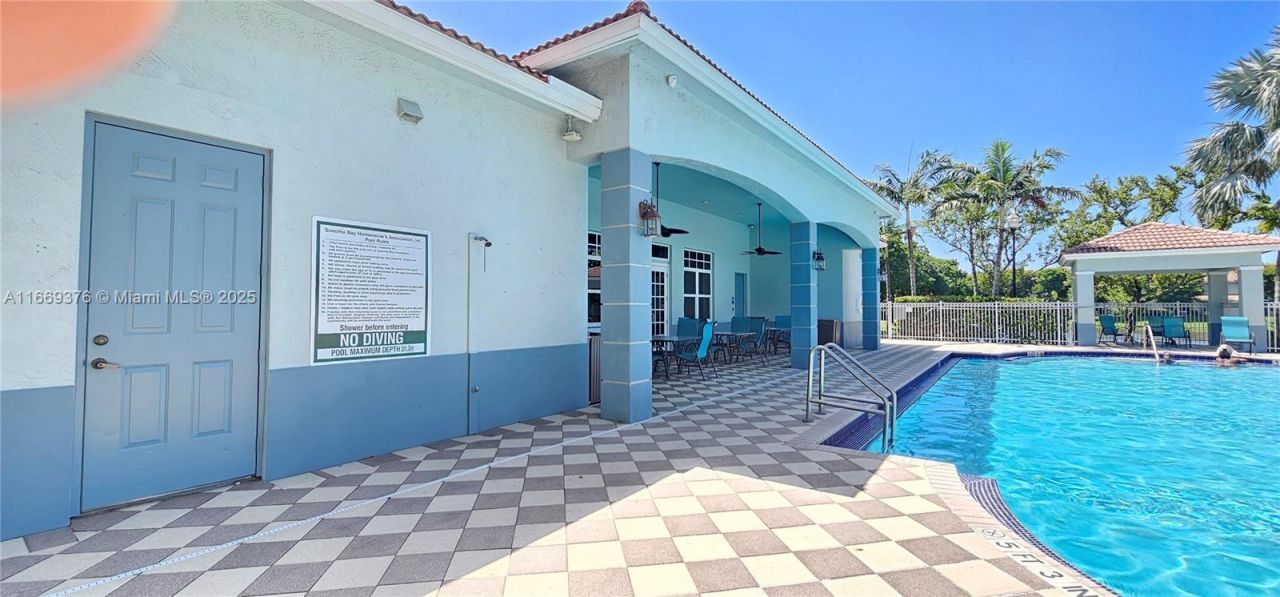 1935 Gardenia Ct, Unit 1935, Riviera Beach, FL 33404 Photo