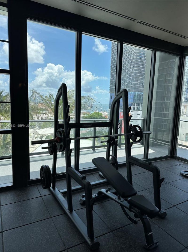 601 NE 1st Street, Unit 4204, Miami, FL 33132 Photo