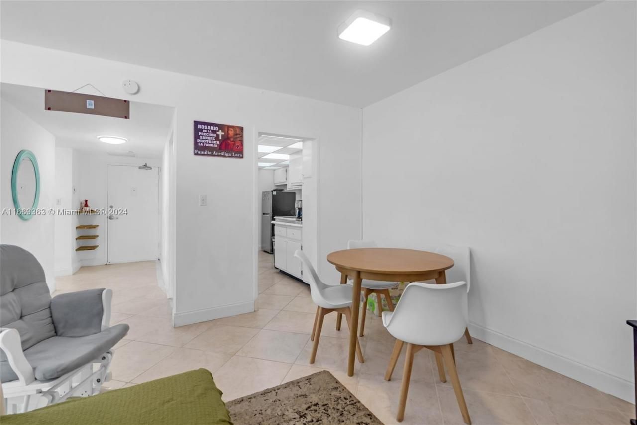 1000 West Ave, Unit 1121, Miami Beach, FL 33139 Photo