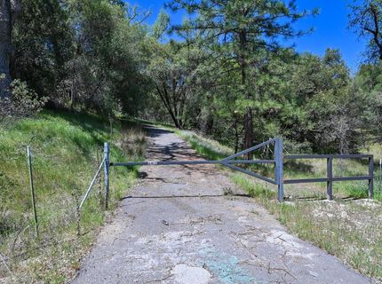 6412 Mt. Aukum Rd, Somerset, CA 95684 Photo