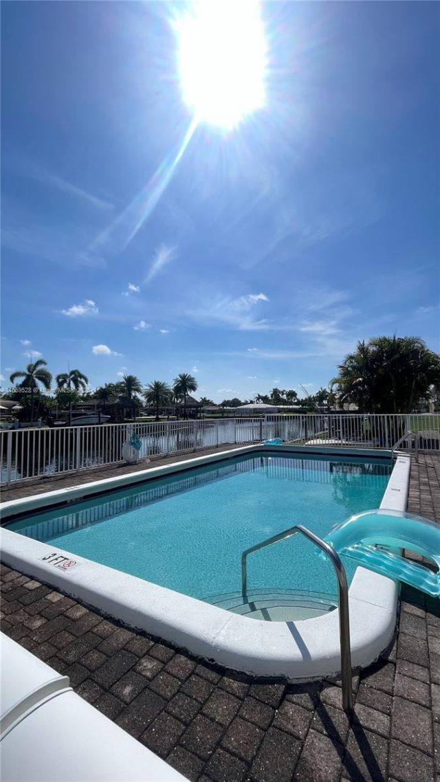 840 Pine Dr, Unit 103, Pompano Beach, FL 33060 Photo