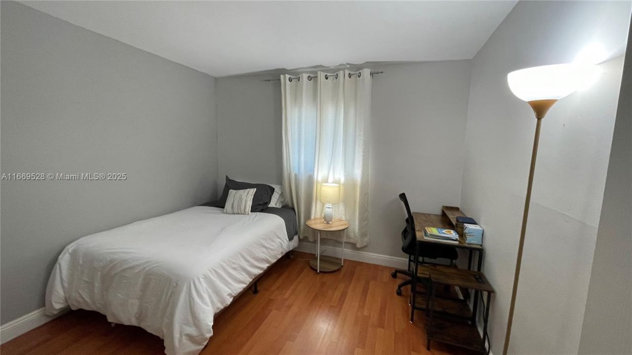 840 Pine Dr, Unit 103, Pompano Beach, FL 33060 Photo