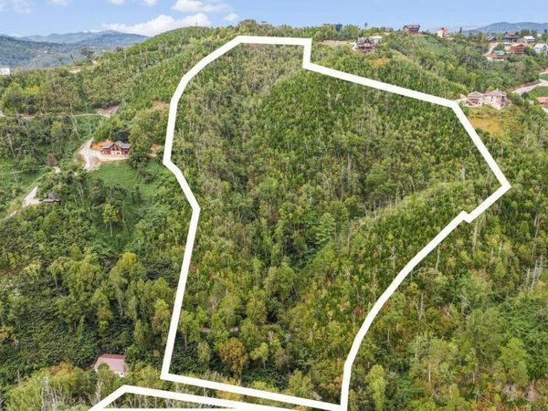 Mt. Garrison Way, Gatlinburg, TN 37738