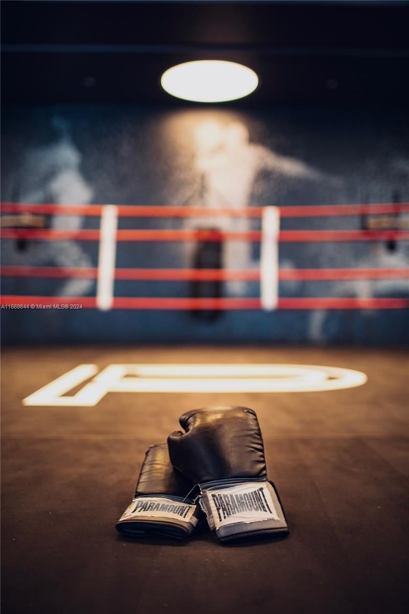 851 NE 1st Ave, Unit PH 5412, Miami, FL 33132 Photo