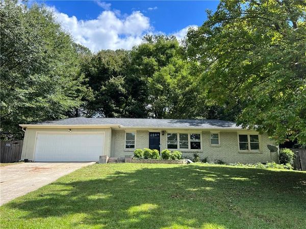 2334 Elmwood Drive SE, Atlanta, GA 30339