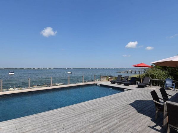 620 Dune Road, Westhampton, NY 11977