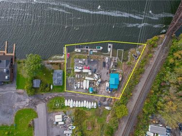 15 Front Street, Central Square, NY 13036